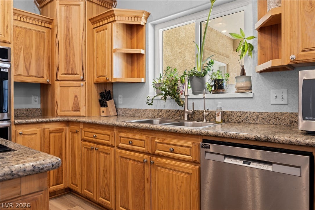 683 W Ingram Avenue, Overton, NV 89040 683 W Ingram Avenue, Overton, NV 89040
