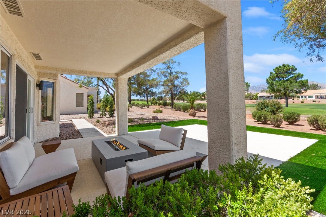 2641 Legend Drive, Las Vegas, NV 89134 2641 Legend Drive, Las Vegas, NV 89134