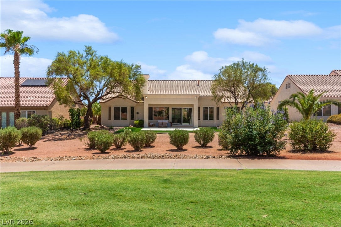 2641 Legend Drive, Las Vegas, NV 89134 2641 Legend Drive, Las Vegas, NV 89134