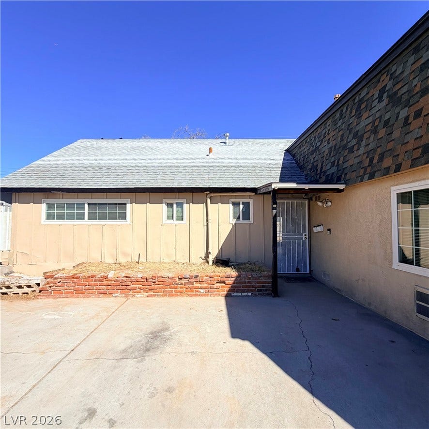 5216 Doe Avenue, Las Vegas, NV 89146 5216 Doe Avenue, Las Vegas, NV 89146