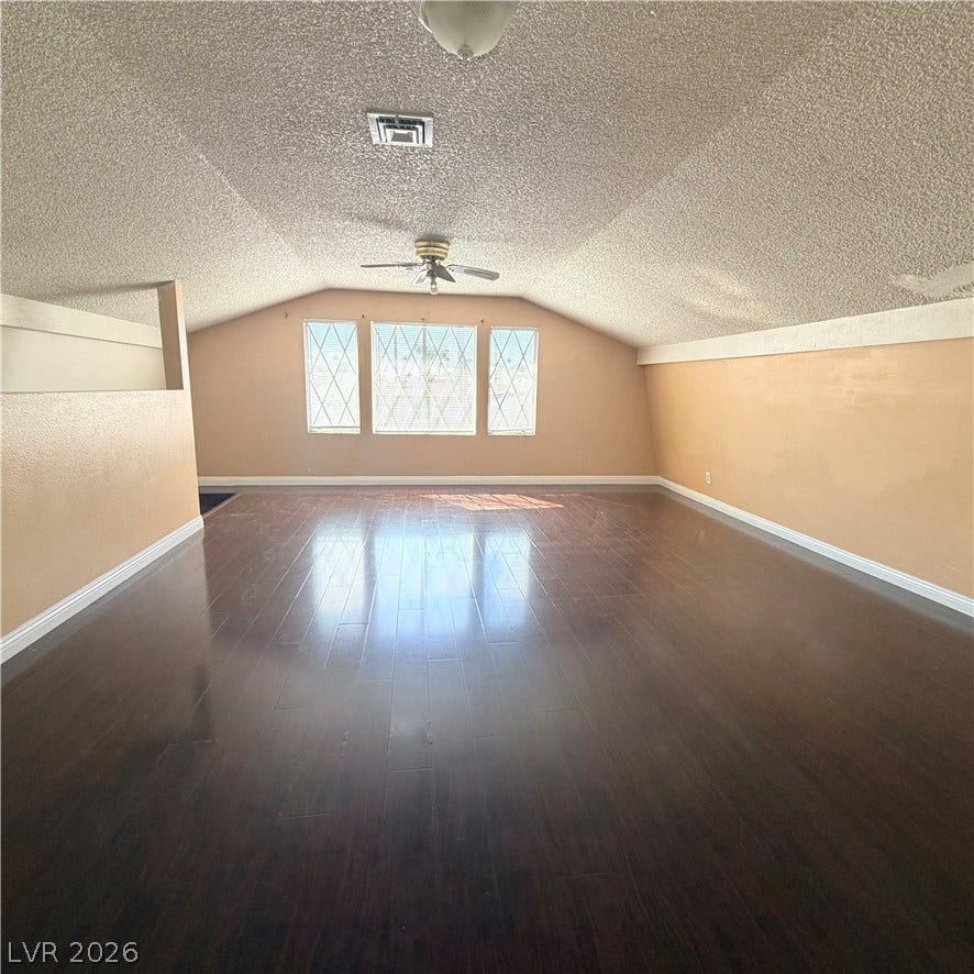 5216 Doe Avenue, Las Vegas, NV 89146 5216 Doe Avenue, Las Vegas, NV 89146