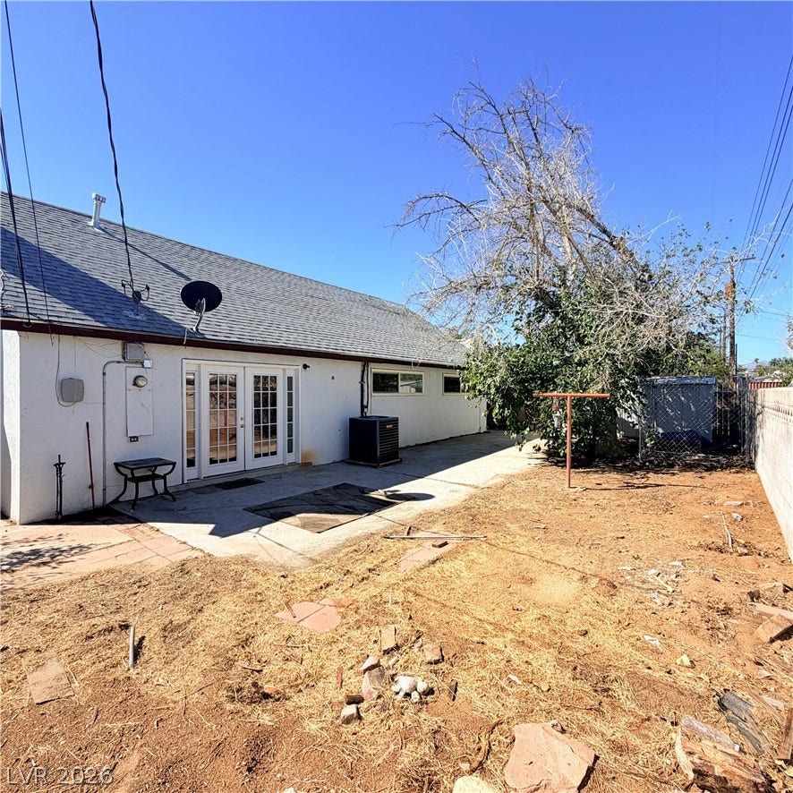 5216 Doe Avenue, Las Vegas, NV 89146 5216 Doe Avenue, Las Vegas, NV 89146