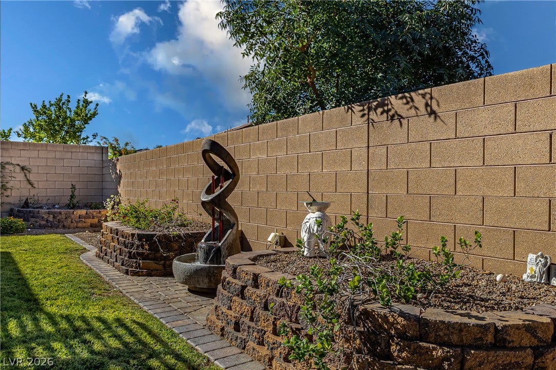 484 Cadence View Way, Henderson, NV 89011 484 Cadence View Way, Henderson, NV 89011