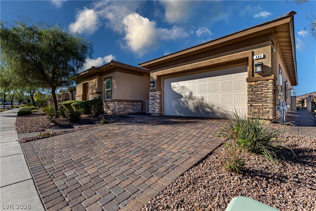 484 Cadence View Way, Henderson, NV 89011 484 Cadence View Way, Henderson, NV 89011