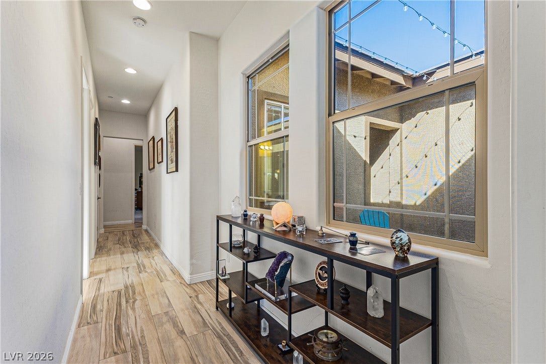484 Cadence View Way, Henderson, NV 89011 484 Cadence View Way, Henderson, NV 89011