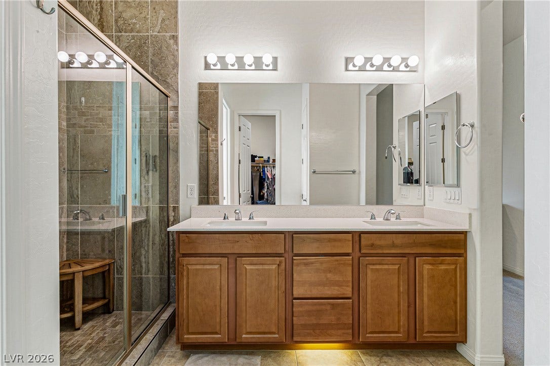484 Cadence View Way, Henderson, NV 89011 484 Cadence View Way, Henderson, NV 89011