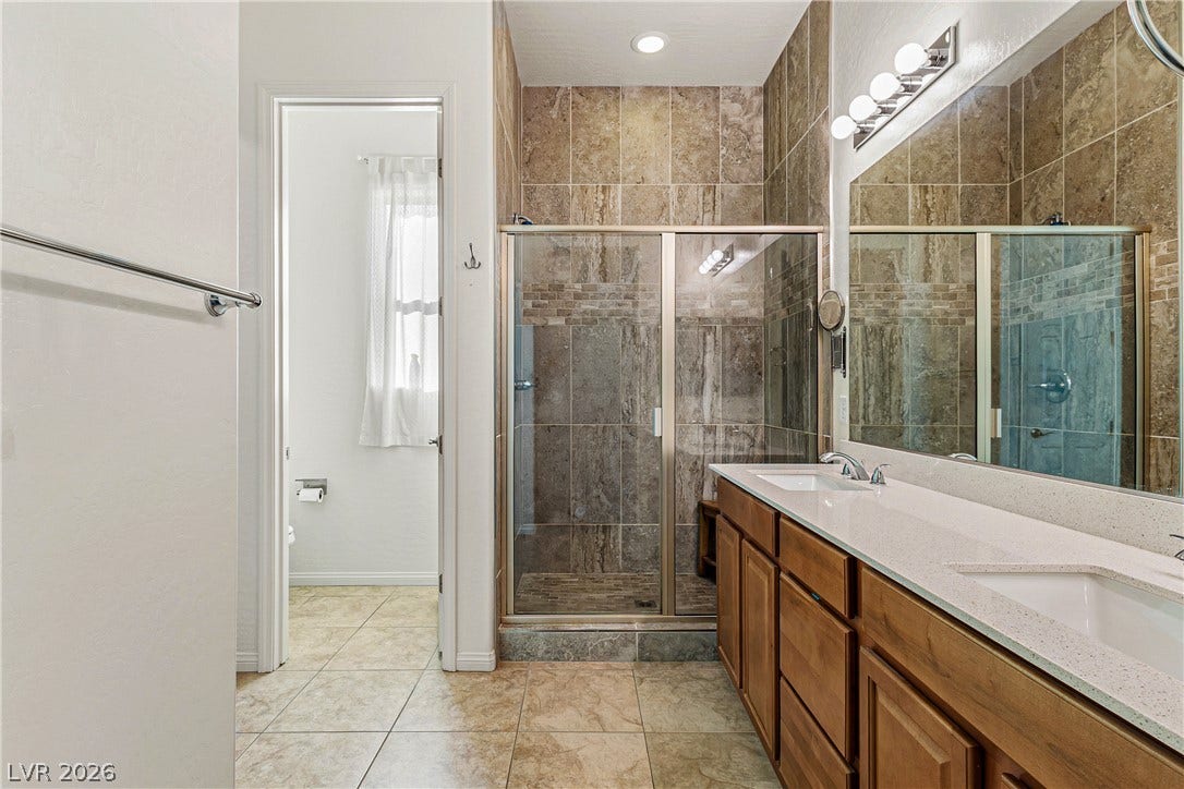 484 Cadence View Way, Henderson, NV 89011 484 Cadence View Way, Henderson, NV 89011