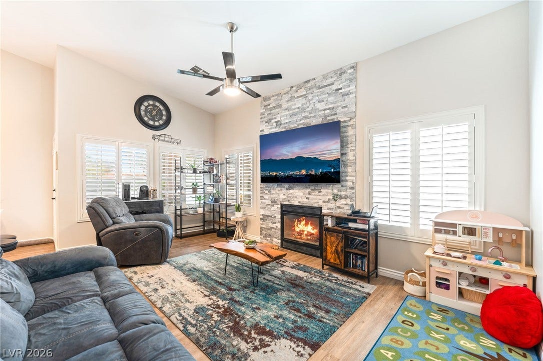 3324 Indian Moon Drive, Las Vegas, NV 89129 3324 Indian Moon Drive, Las Vegas, NV 89129