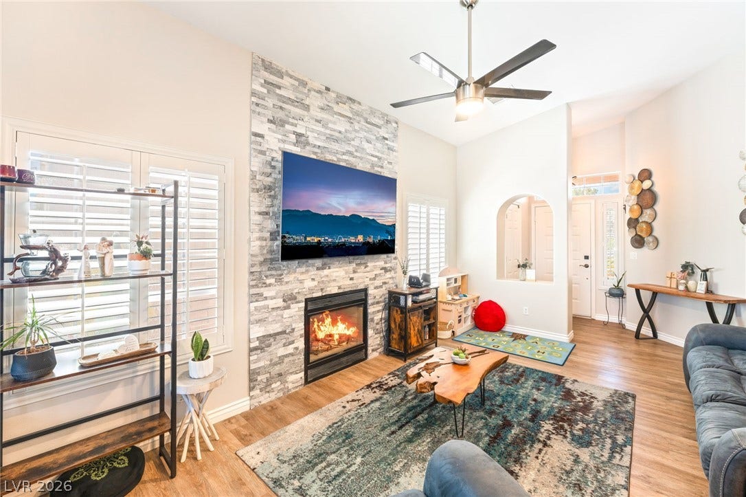 3324 Indian Moon Drive, Las Vegas, NV 89129 3324 Indian Moon Drive, Las Vegas, NV 89129