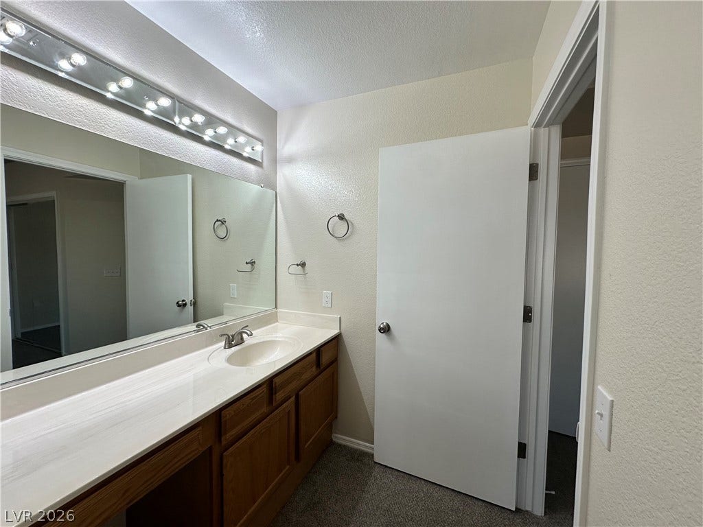 8700 Shorecliff Drive, Las Vegas, NV 89134 8700 Shorecliff Drive, Las Vegas, NV 89134