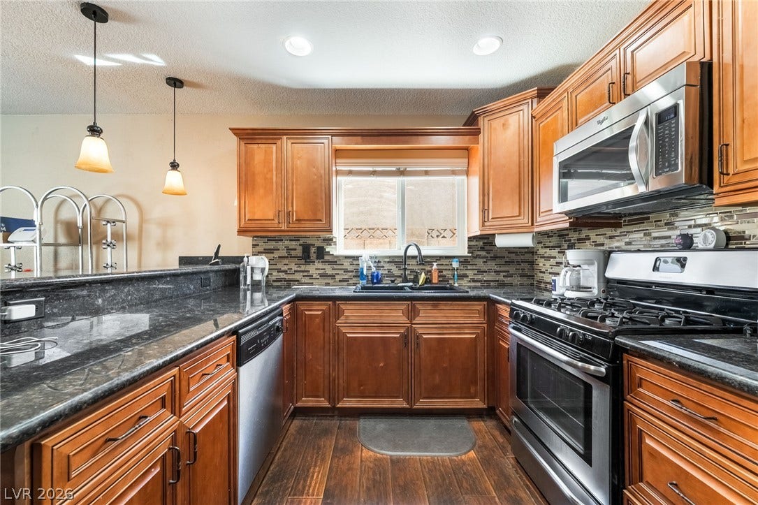 613 Valley View Drive, Henderson, NV 89002