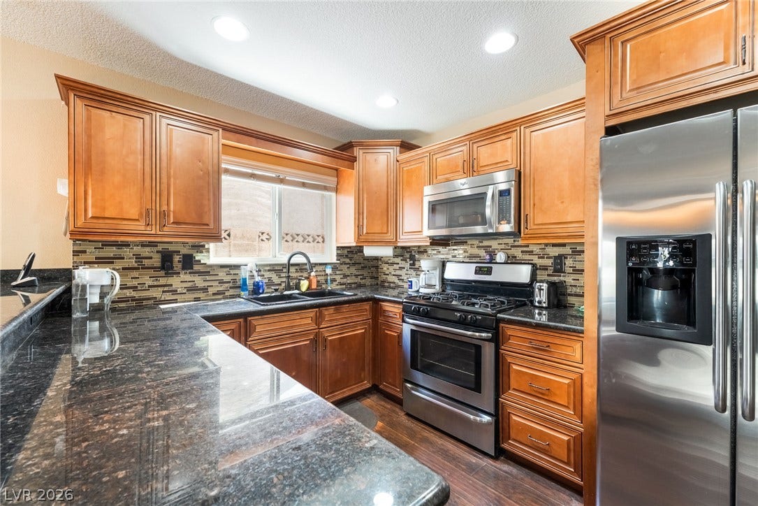 613 Valley View Drive, Henderson, NV 89002