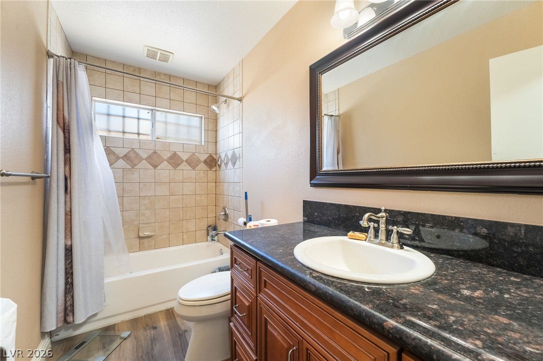613 Valley View Drive, Henderson, NV 89002