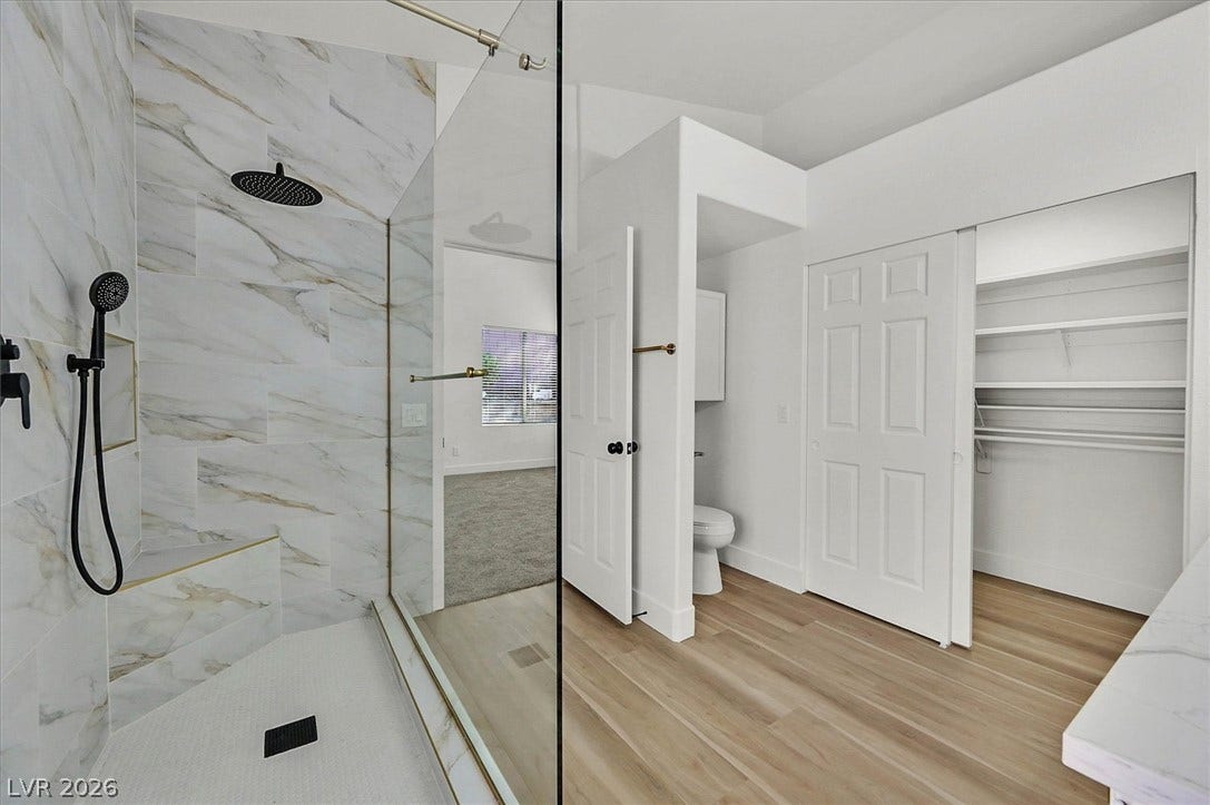 8433 Sea Glen Drive, Las Vegas, NV 89128