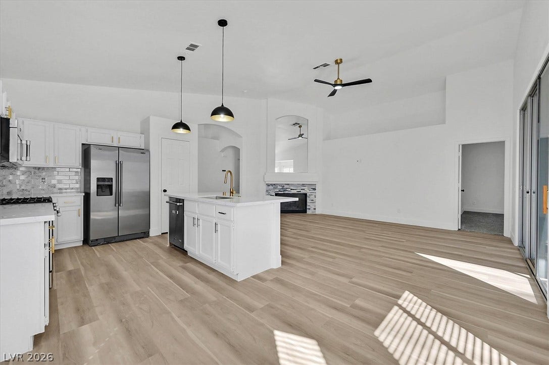 8433 Sea Glen Drive, Las Vegas, NV 89128
