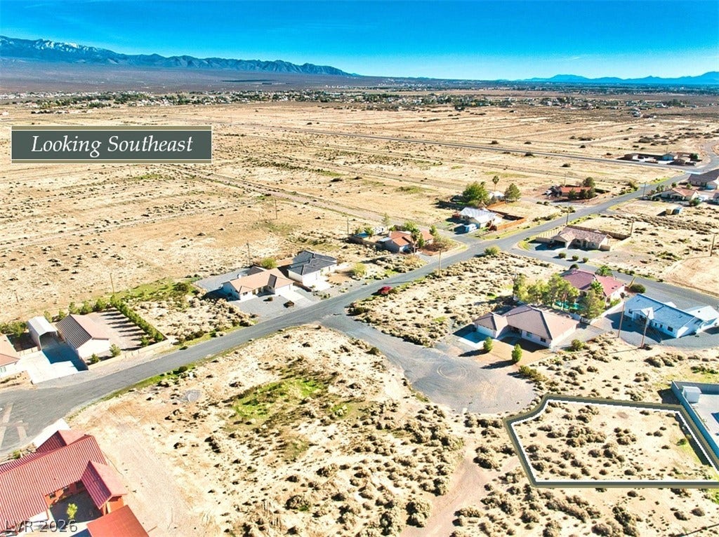 1541 W Pizarro Place, Pahrump, NV 89060