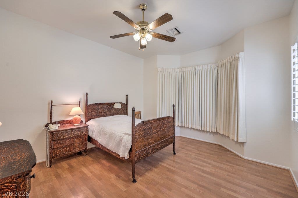 10701 Sky Meadows Avenue, Las Vegas, NV 89134