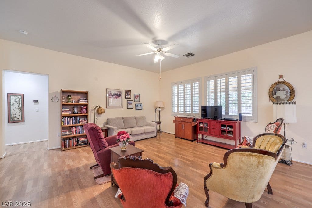 10701 Sky Meadows Avenue, Las Vegas, NV 89134