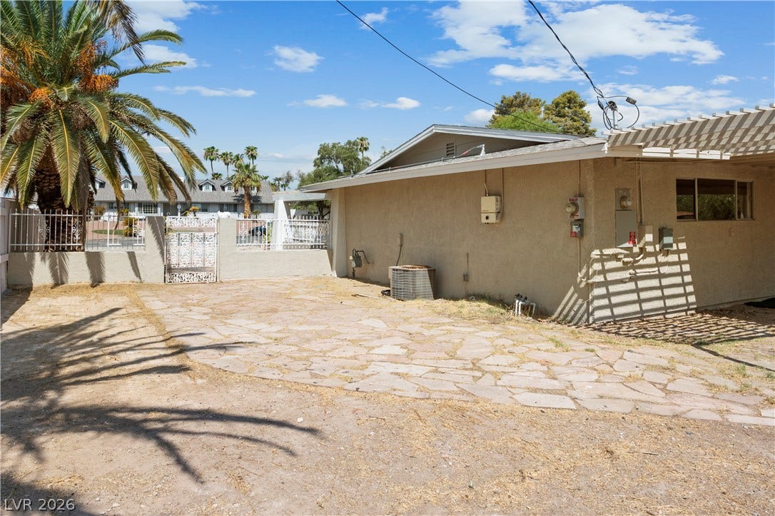 4638 Corral Place, Las Vegas, NV 89119