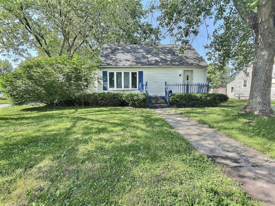 Property photo for 202 Maple Street, Kentland, IN