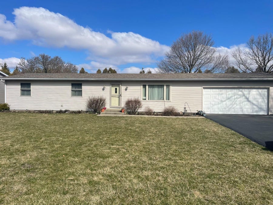 Property photo for 112 Holley Drive, Kentland, IN