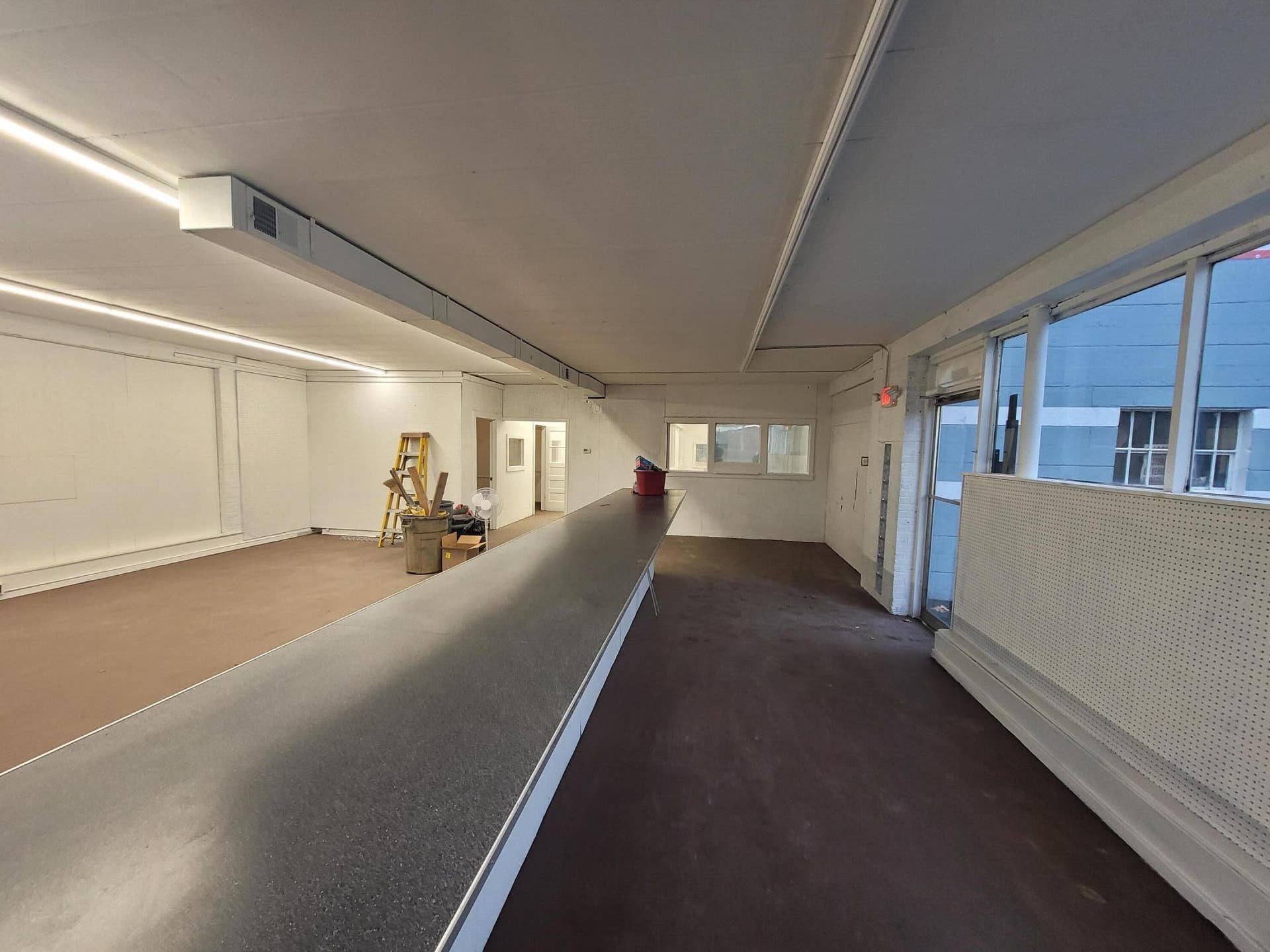 Receiption Front Office