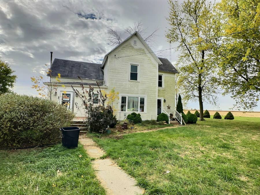 Property photo for 6029 In-16, Brook, IN
