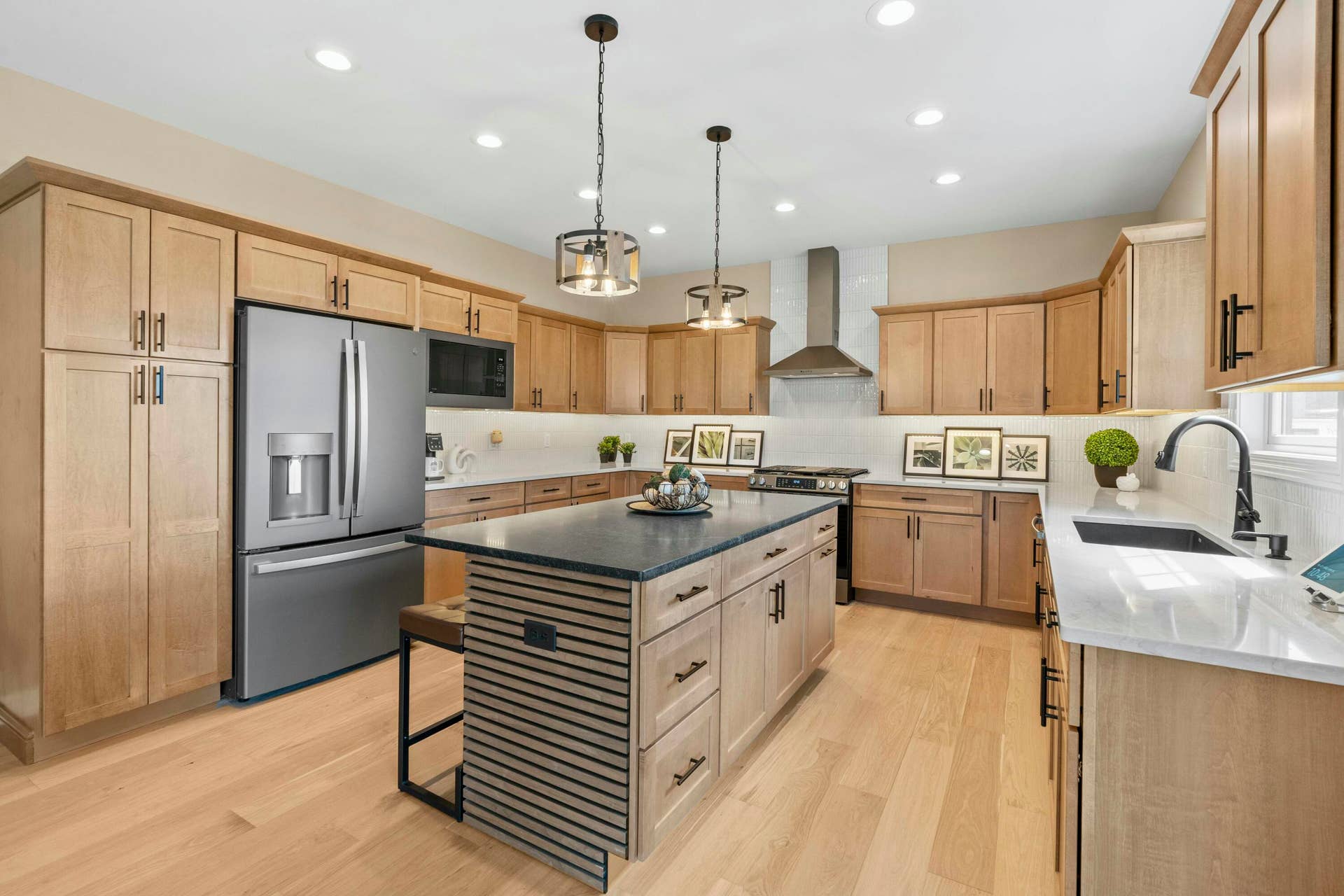 5833 134th Avenue, Cedar Lake, IN 46303 tempImageJN6UN2
