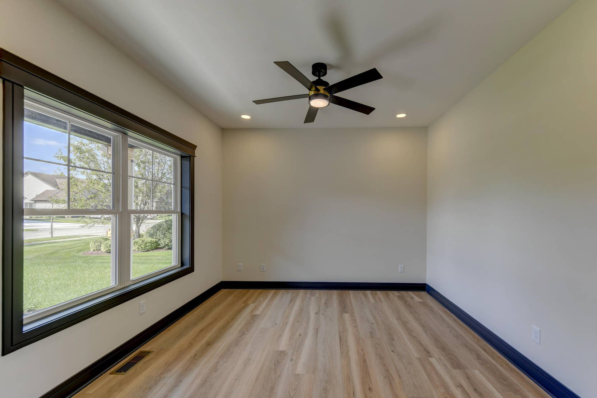 8384 Willowhaven Drive, St. John, IN 46373 8384 Willowhaven-10