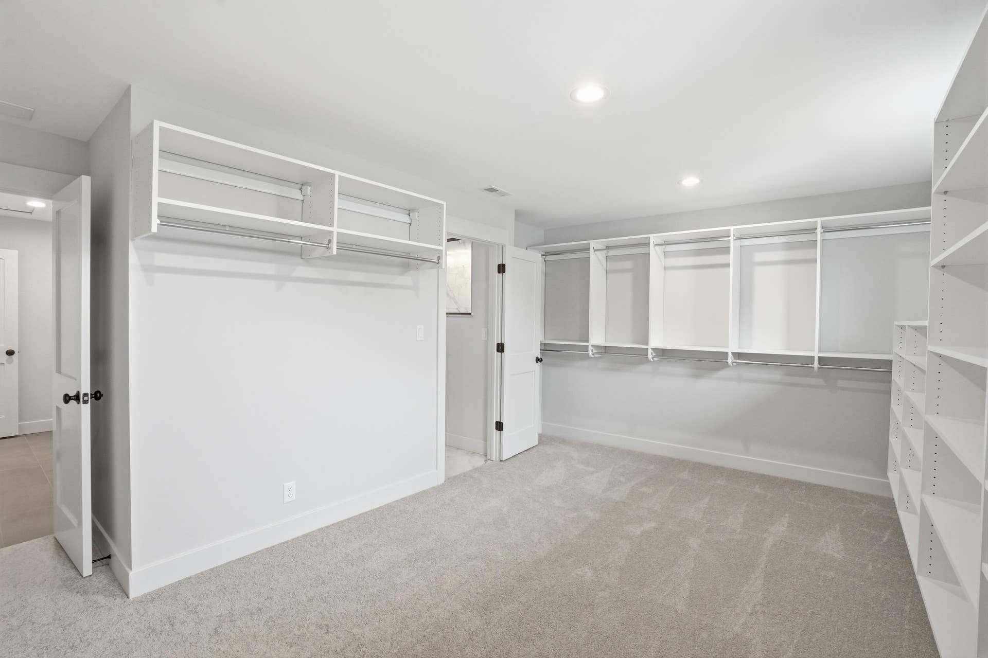 9353 Corydalis Avenue, St. John, IN 46373 24