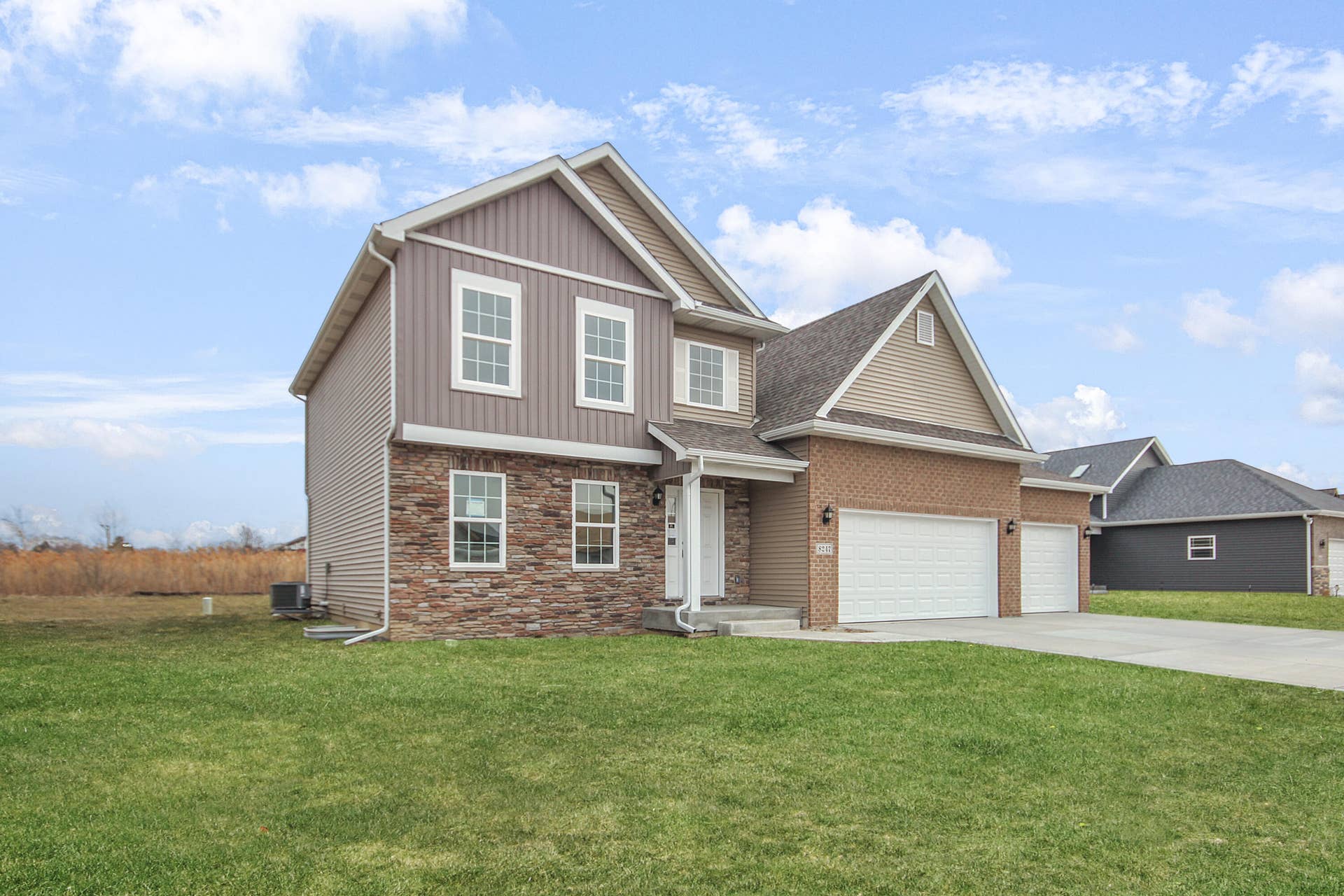 8247 Dylan Drive, Merrillville, IN 46410 IMG_9285a