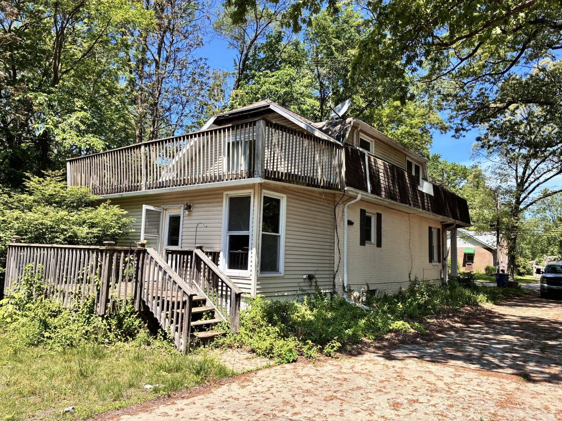 1921 Coolspring Avenue, Trail Creek, IN 46360 71b8a233-2039-46d5-b152-a05db63cc3b0