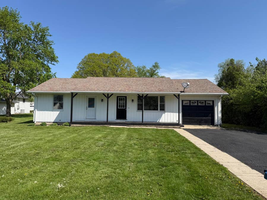 Property photo for 204 Broadway Street, Brook, IN