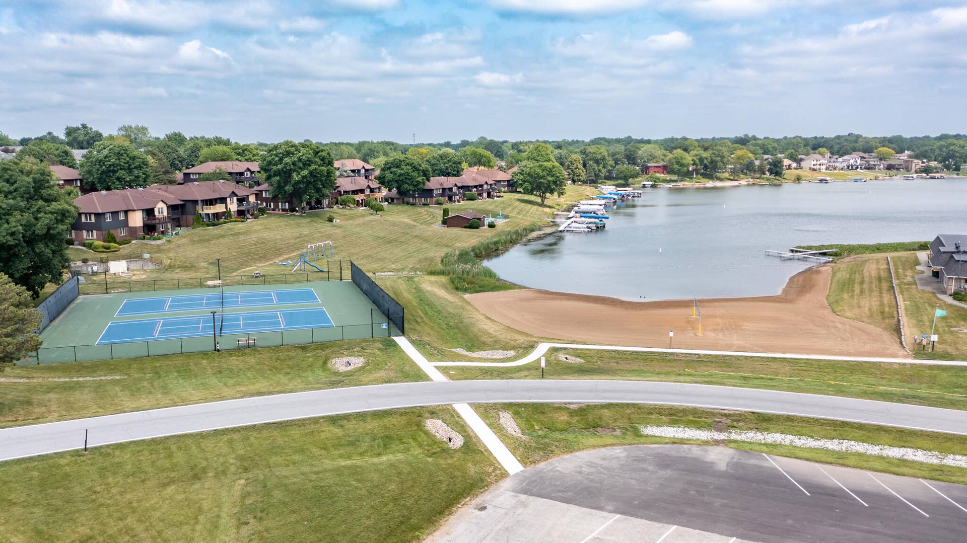 Four Seasons Pkwy-9