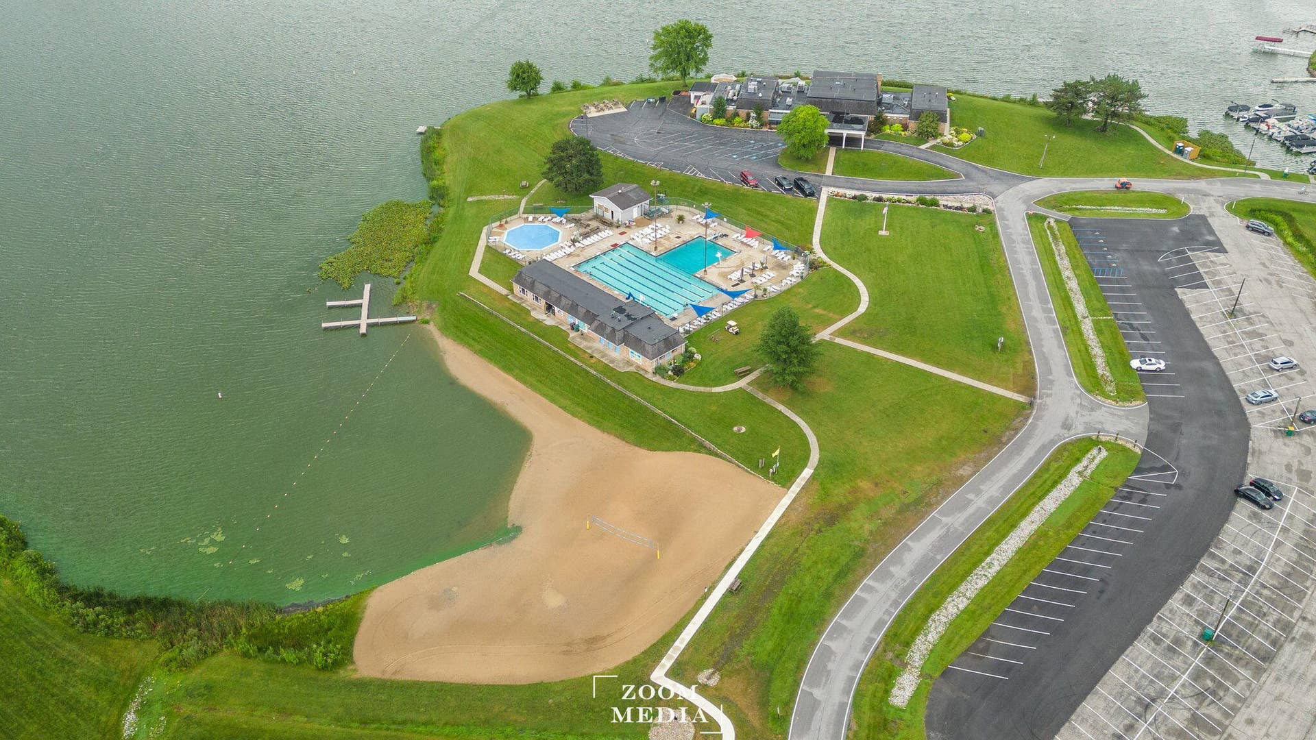 2549 Lakeshore Drive, Crown Point, IN 46307 43-web-or-mls-69-print-IMG_8404