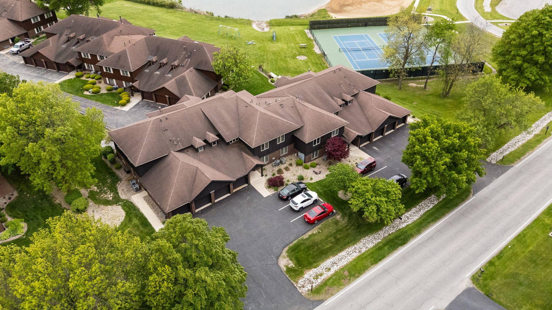 2549 Lakeshore Drive, Crown Point, IN 46307 1-web-or-mls-DJI_20260515110017_0601_D