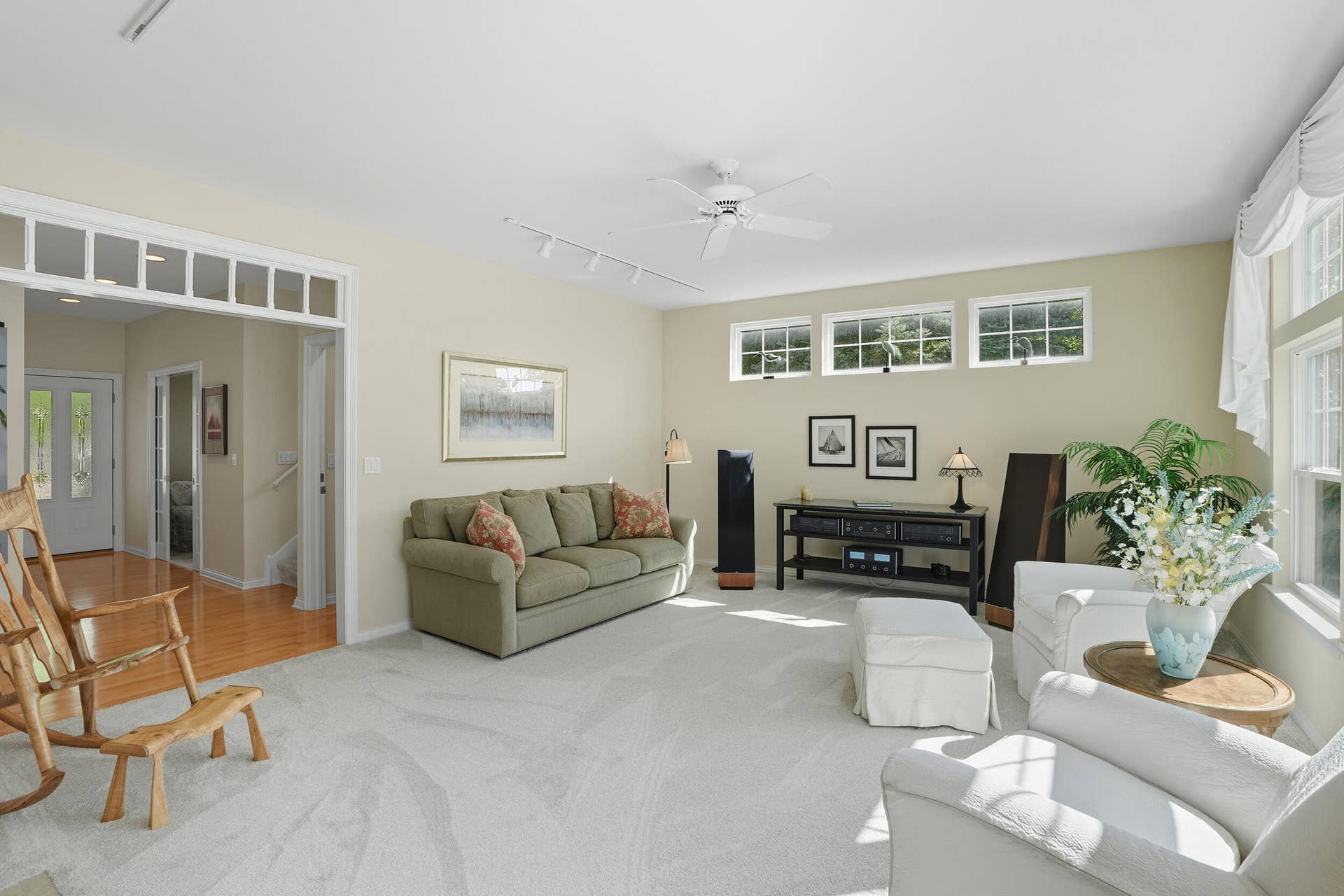 1730 Briam Court, Valparaiso, IN 46383 13 living room