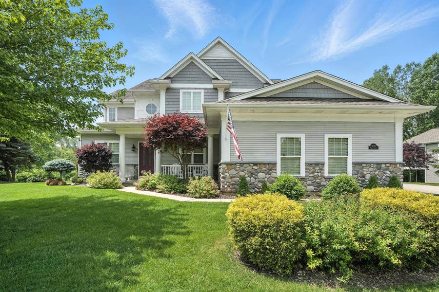 Property photo for 1730 Briam Court, Valparaiso, IN