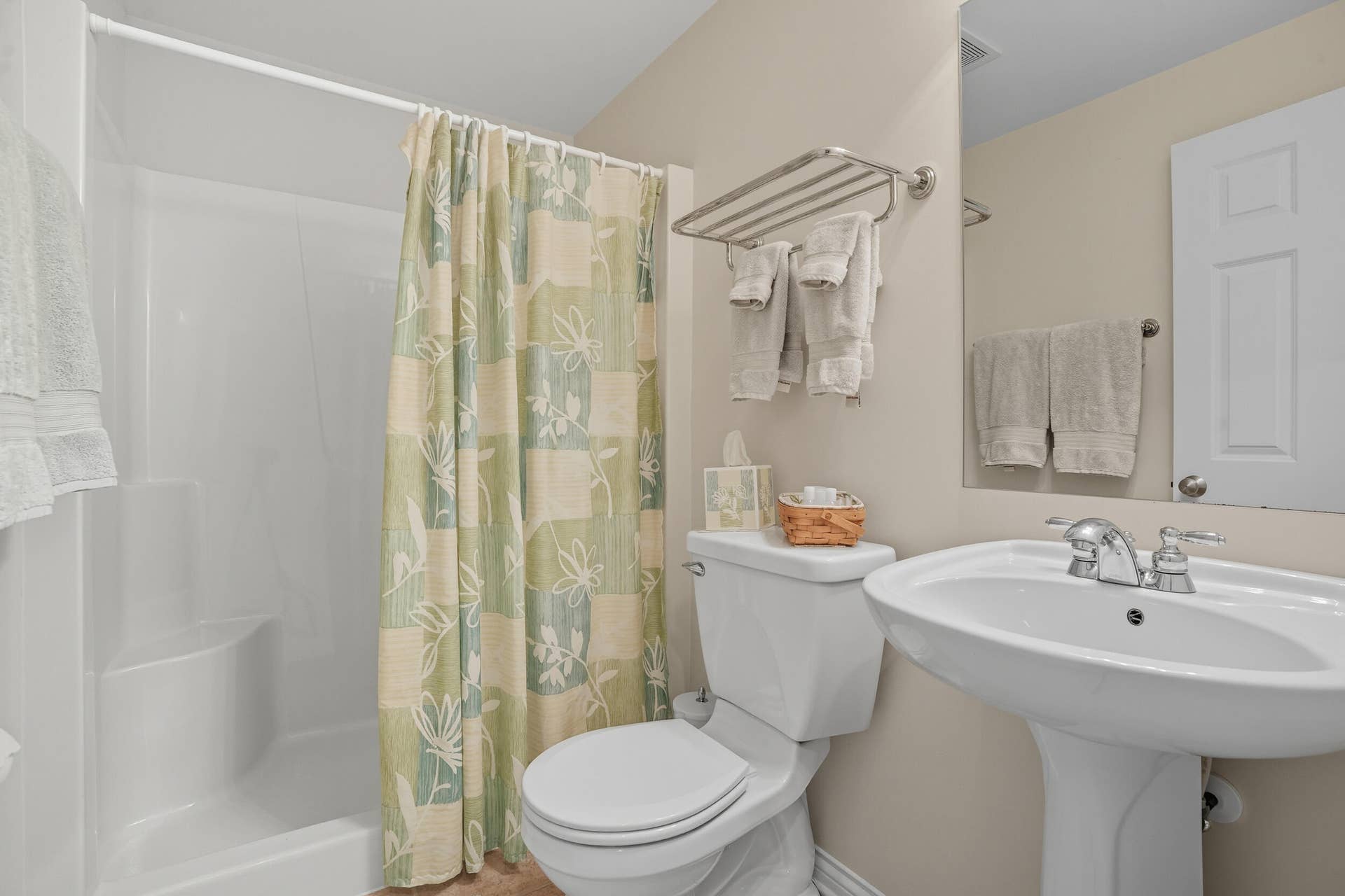 1730 Briam Court, Valparaiso, IN 46383 37 basement bath