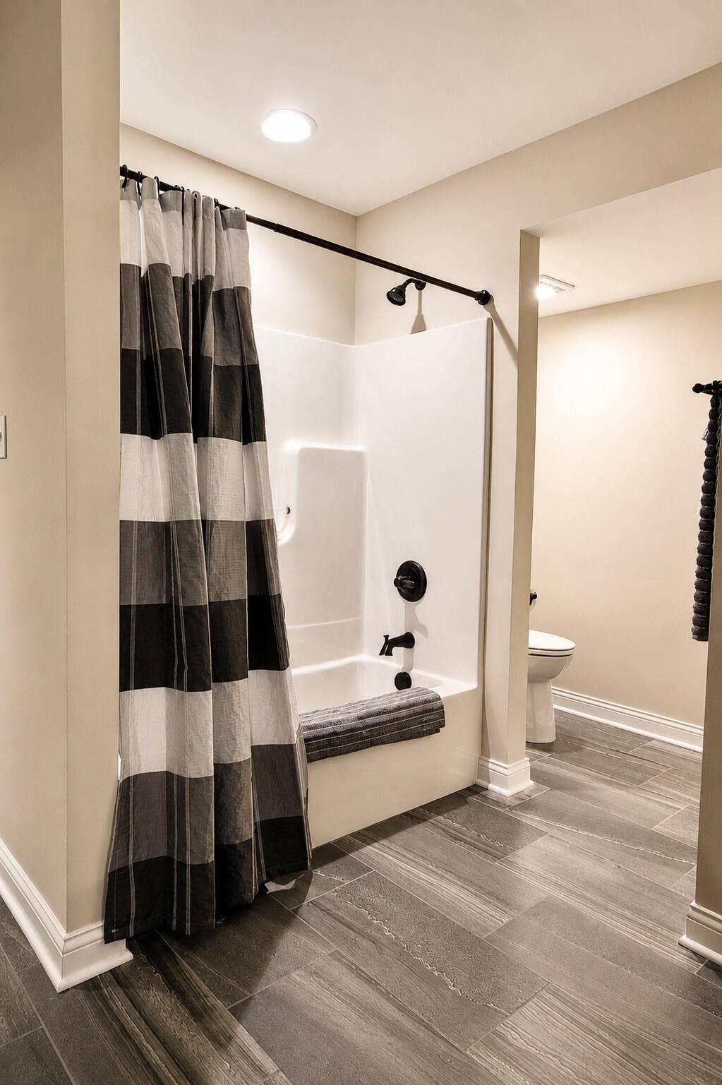 Traci - 14231 Onyx Way, Dyer, IN 26