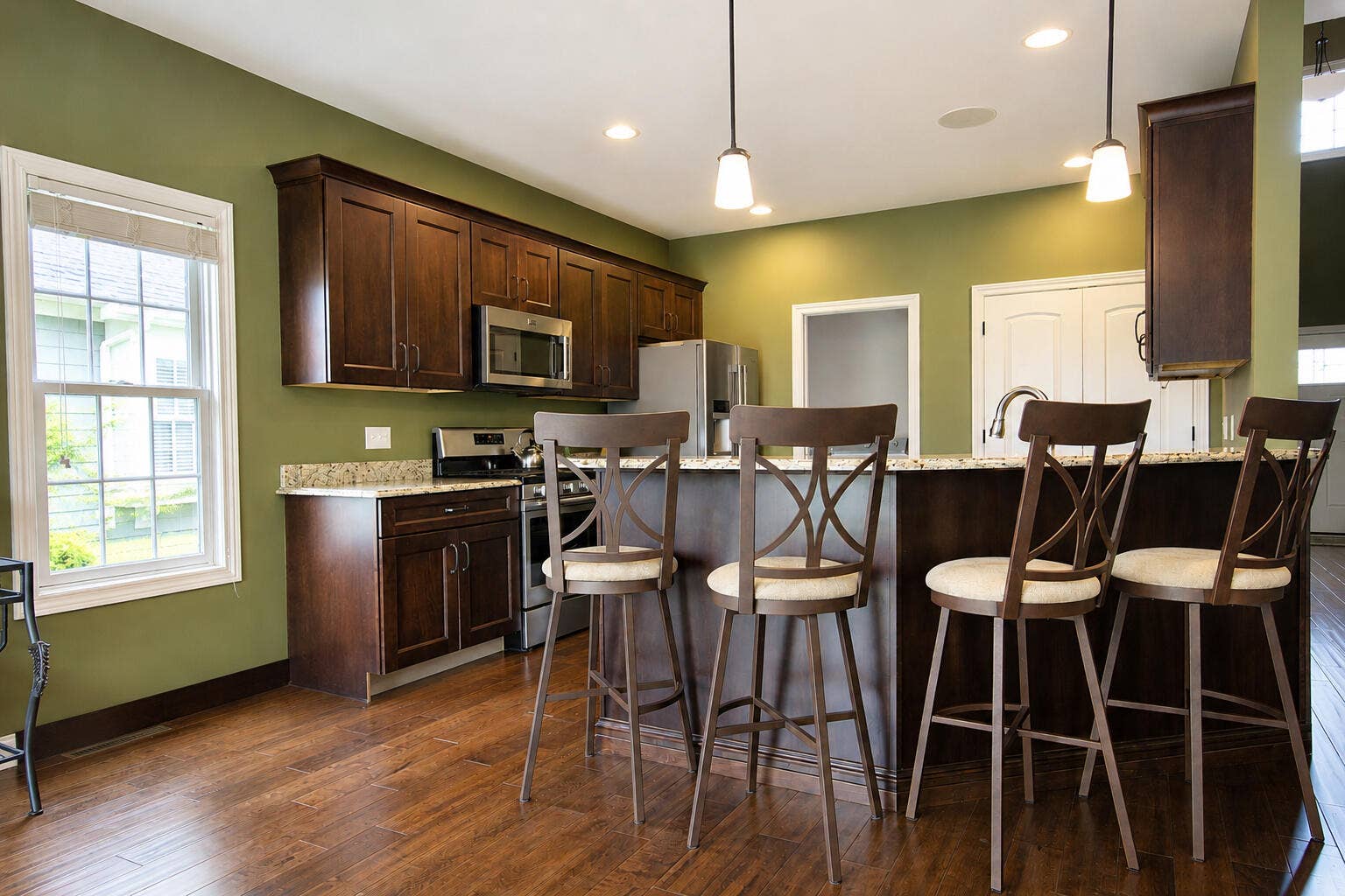 Traci - 14231 Onyx Way, Dyer, IN 9