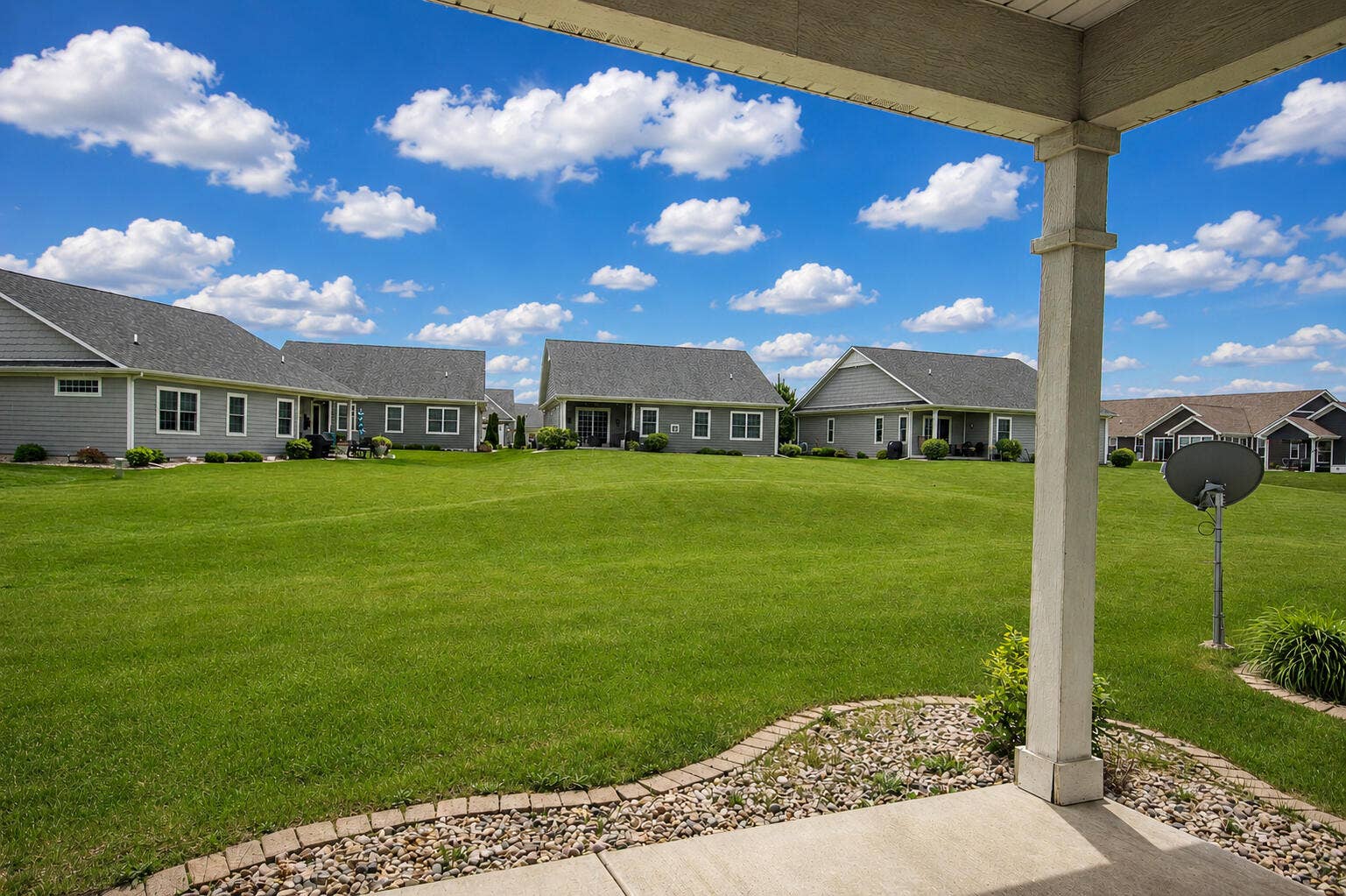 Traci - 14231 Onyx Way, Dyer, IN 8