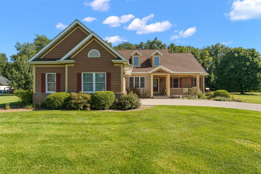 Property photo for 8876 Lilac Street, DeMotte, IN
