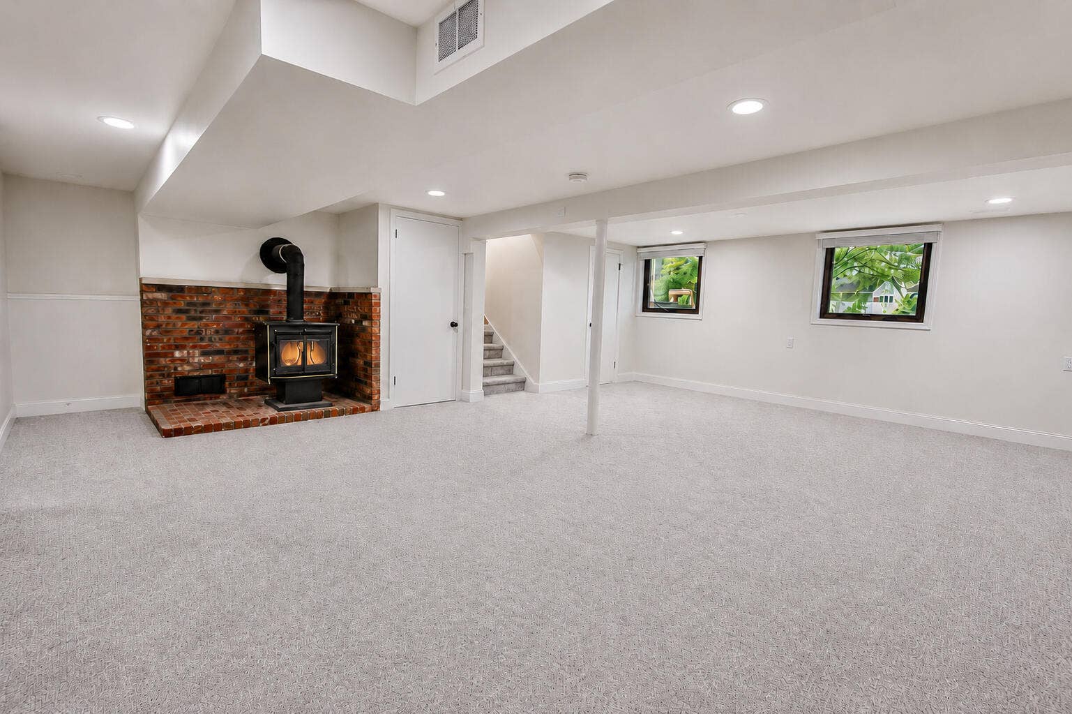 12000 Oakwood Drive, St. John, IN 46373 12000 N Oakwood Dr, St. John, IN 2