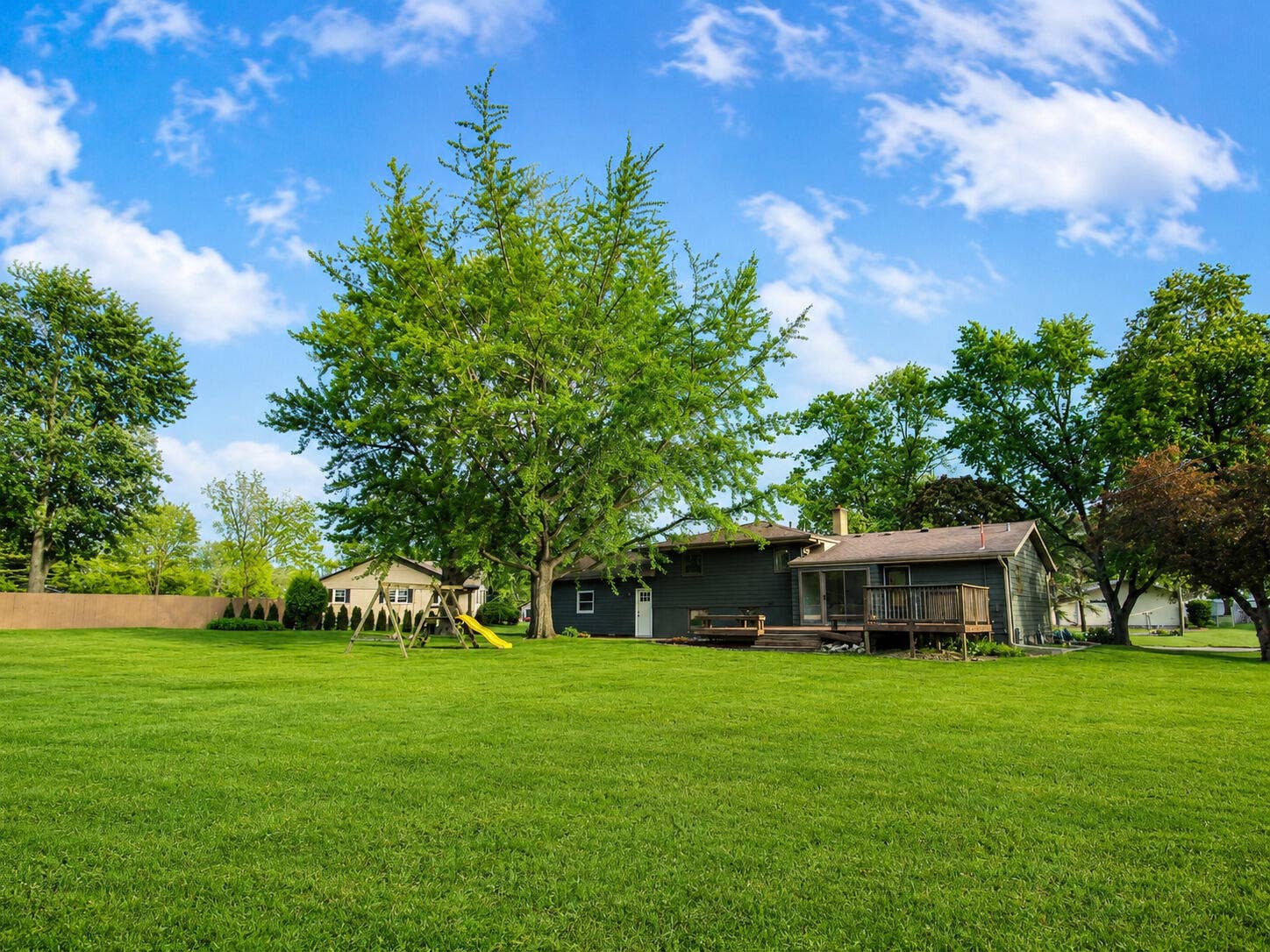 12000 Oakwood Drive, St. John, IN 46373 12000 N Oakwood Dr, St. John, IN 16