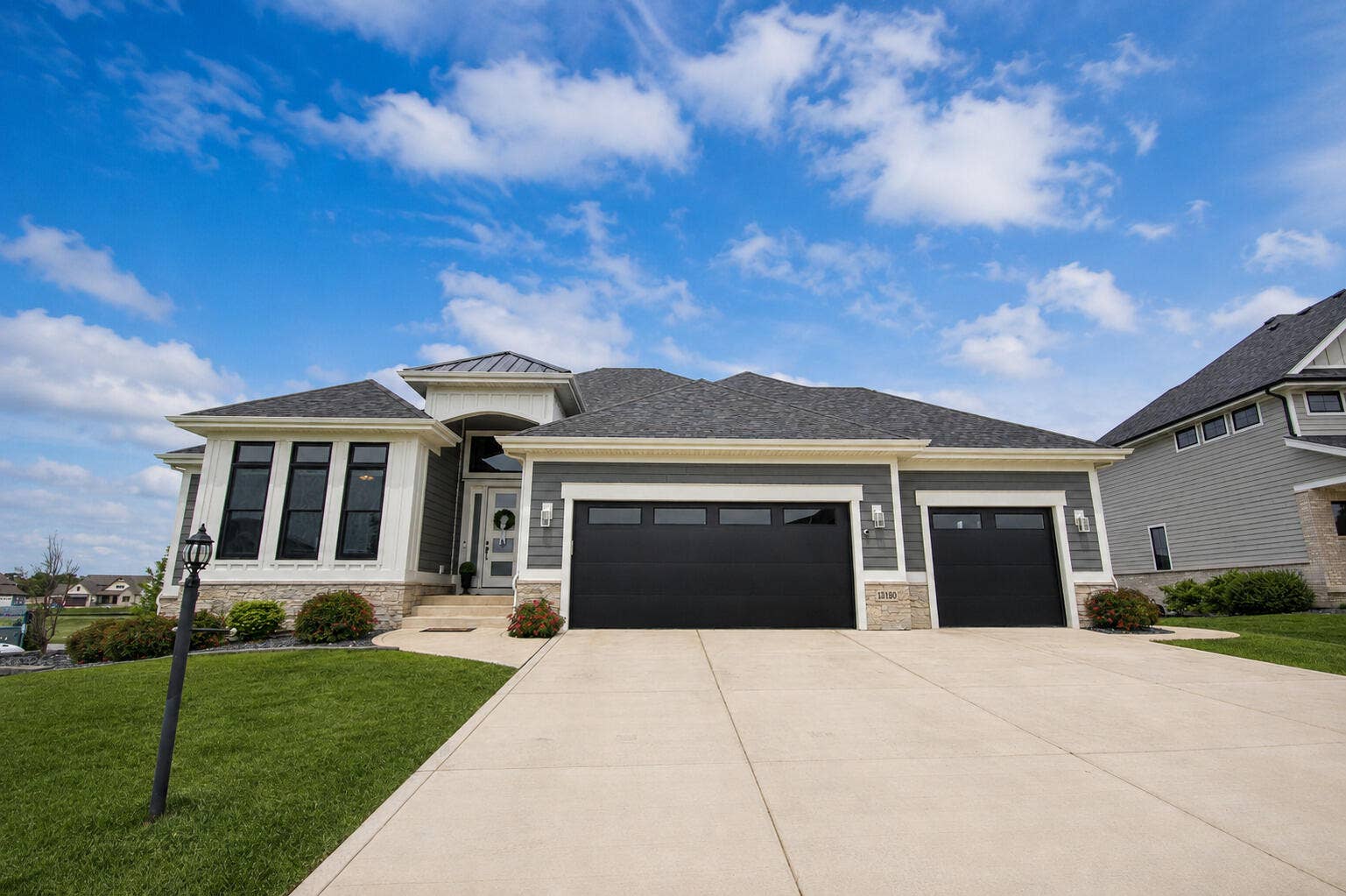 13460 Camas Dr, St. John, IN 38