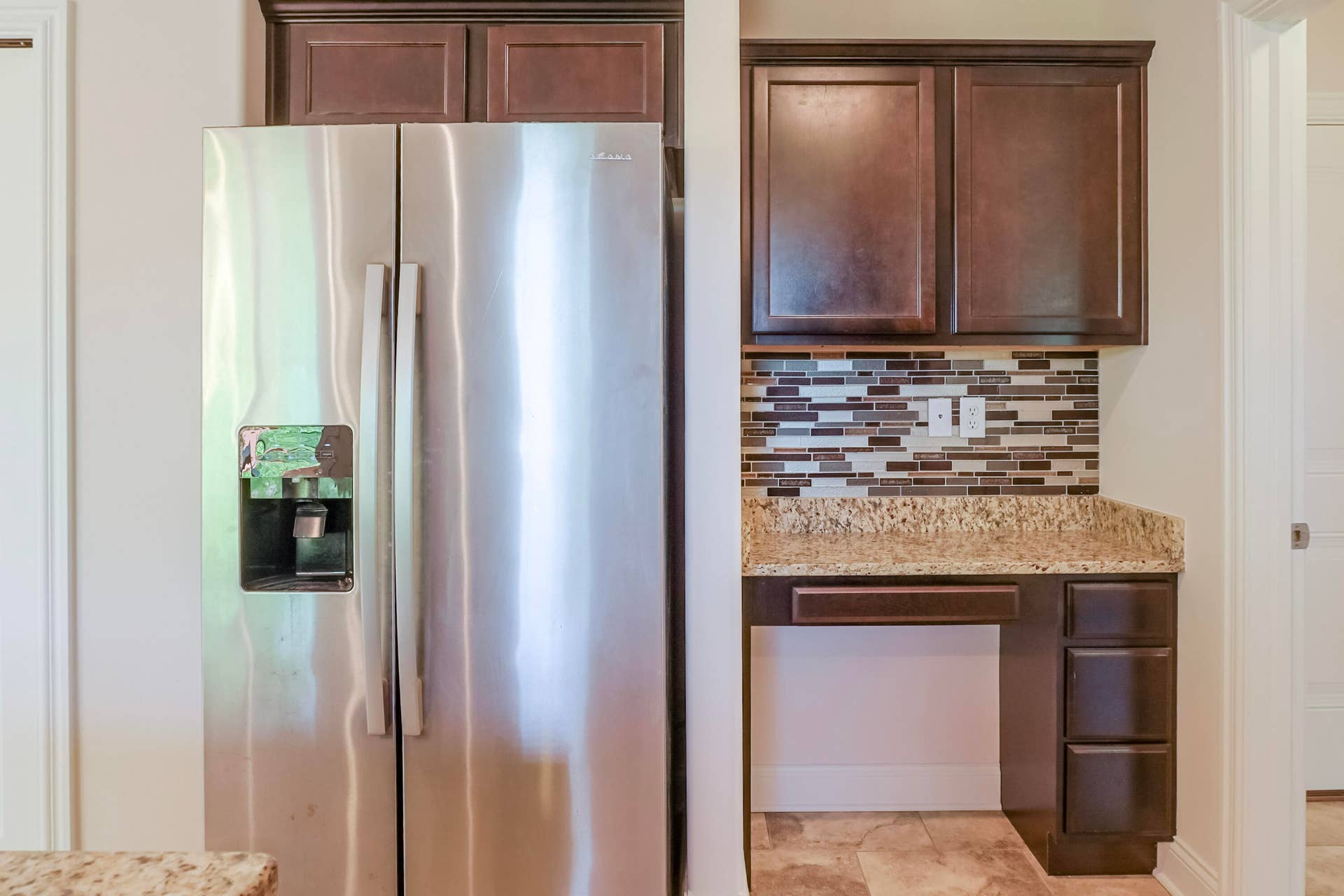 7490 103rd Avenue, Crown Point, IN 46307 14-DSC09137-HDR