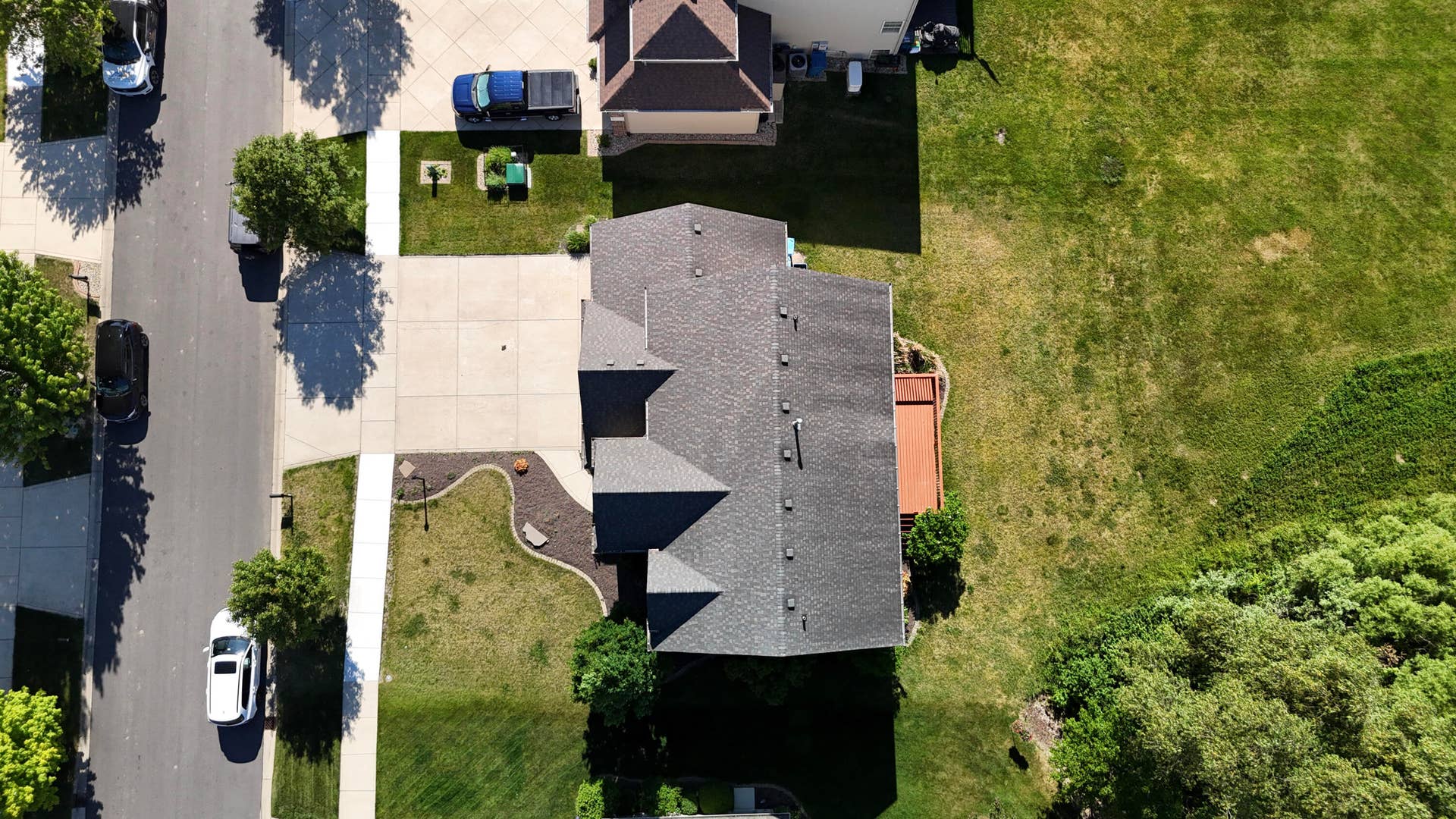 7490 103rd Avenue, Crown Point, IN 46307 24-dji_fly_20260602_163358_0165_17805804