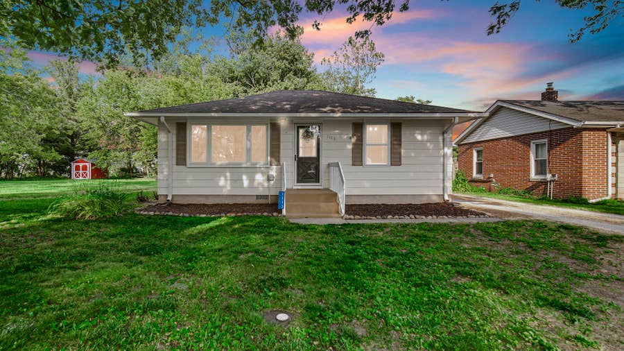 Property photo for 1113 SE Begonia Street, DeMotte, IN
