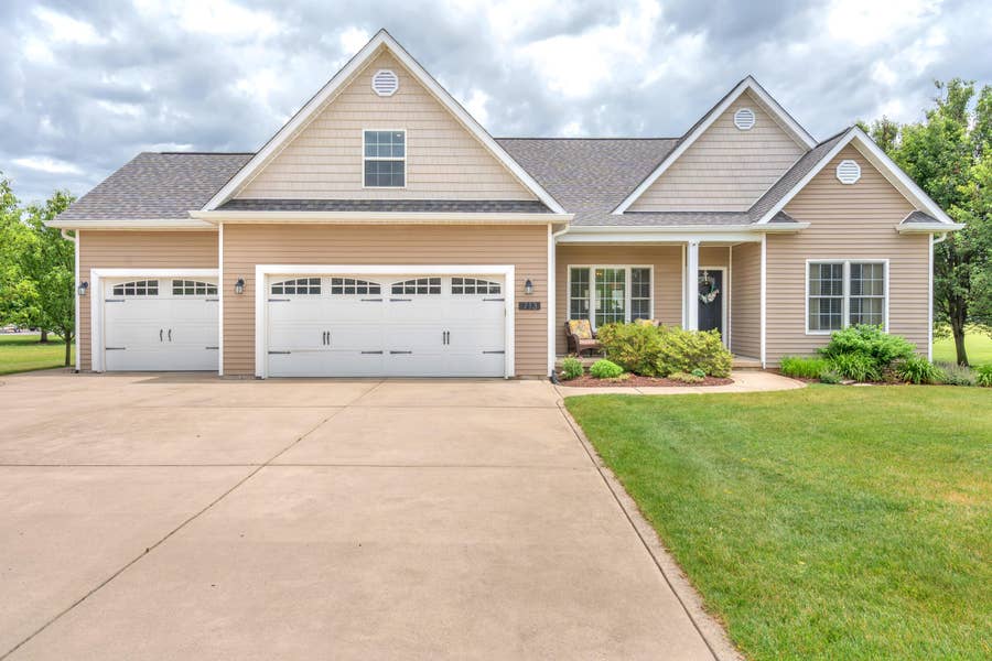 Property photo for 713 NW Ironwood Street, DeMotte, IN